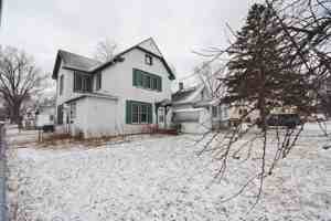 featured image of 1320 2nd St Se