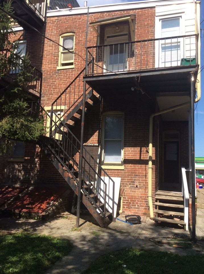 1114 W Market St #1 - Photo 2 of 14