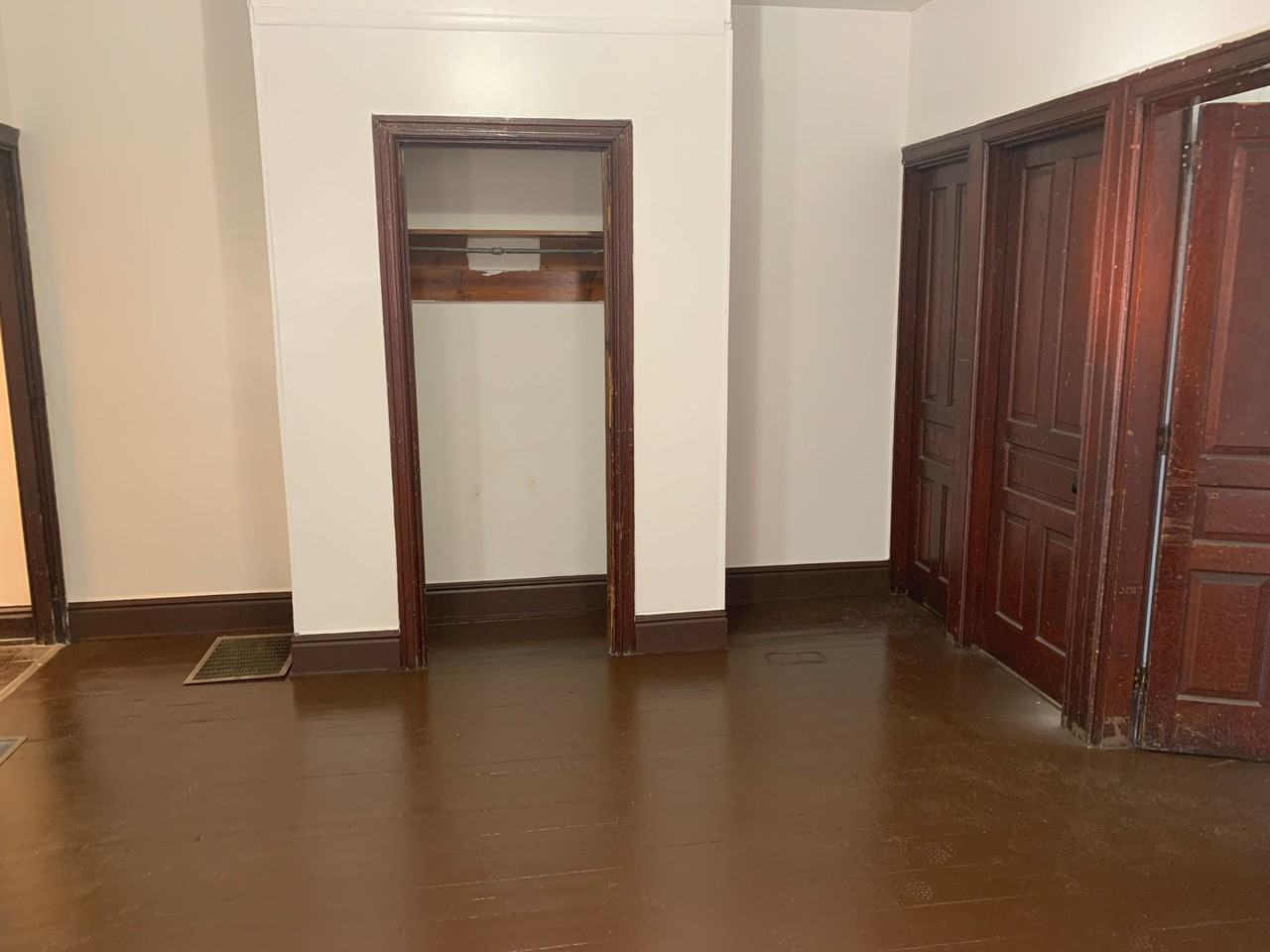 1114 W Market St #1 - Photo 6 of 14