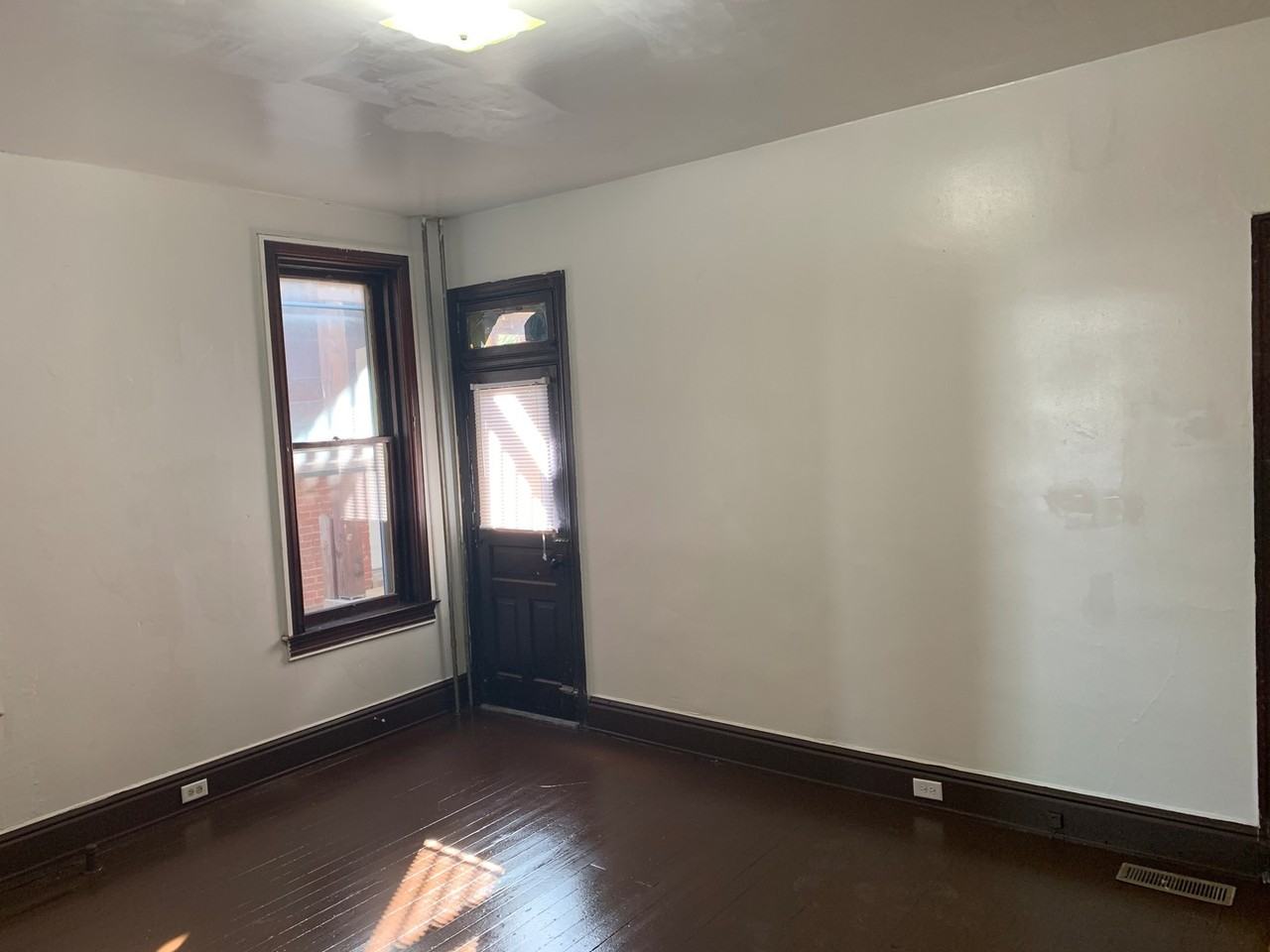 1114 W Market St #1 - Photo 7 of 14