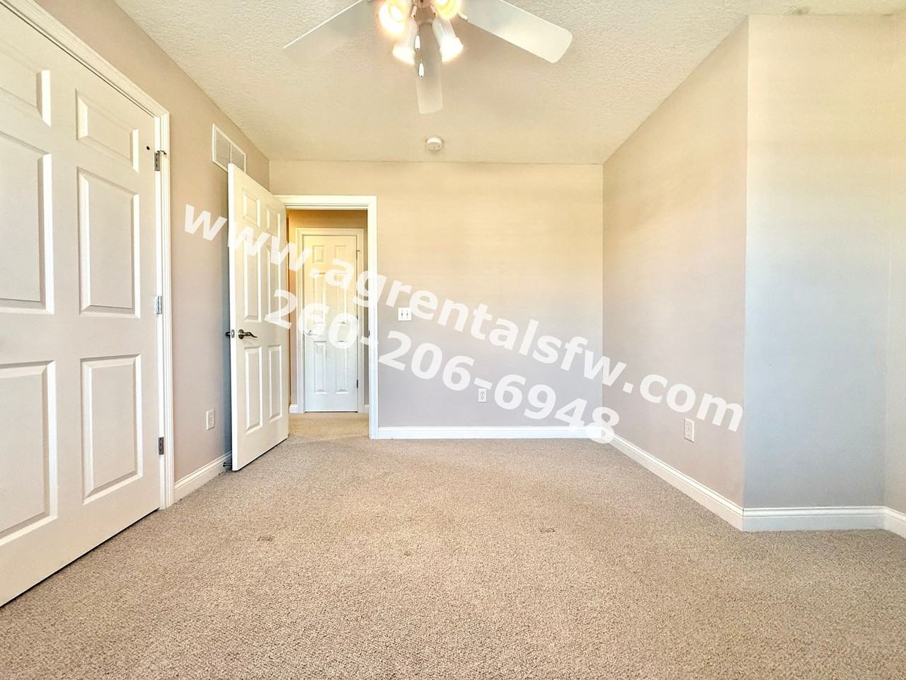 8819 Strathmore Ln - Photo 3 of 22