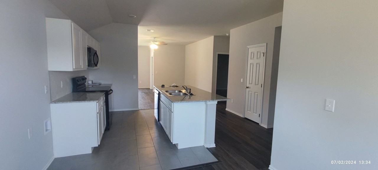 2812 Caretta Ct - Photo 3 of 7