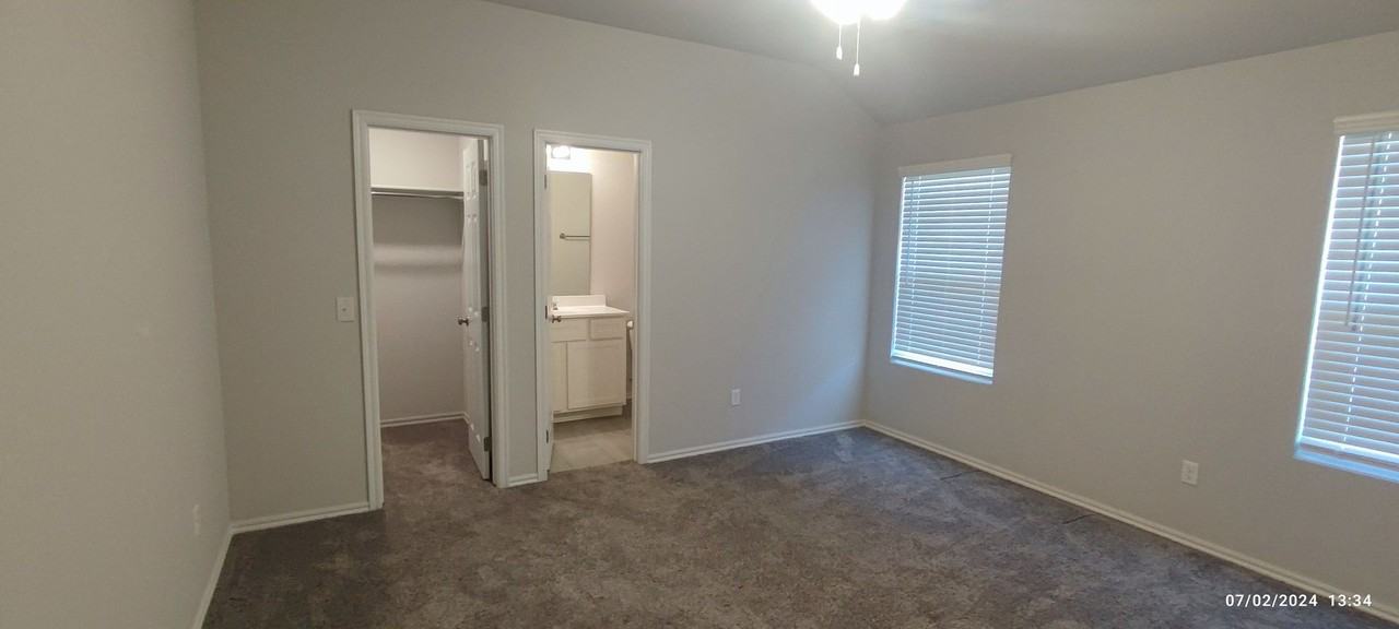 2812 Caretta Ct - Photo 4 of 7