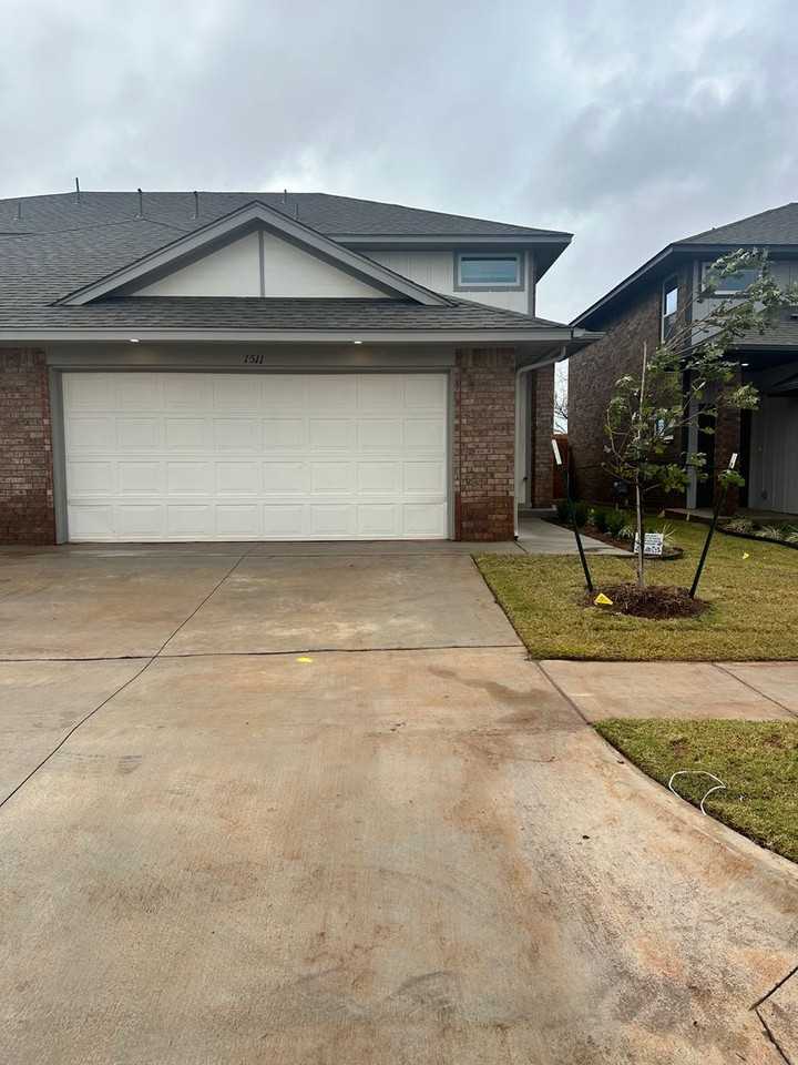 230 Sw 34th St #1511