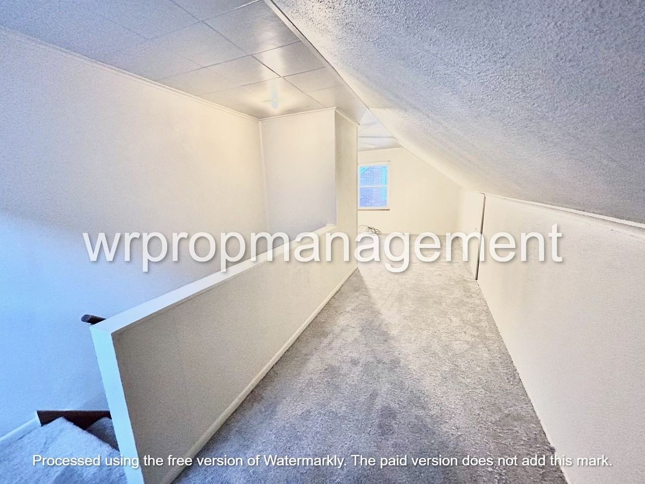 4217 N Lockwood Ave - Photo 6 of 9