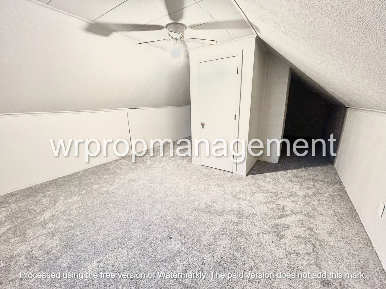 4217 N Lockwood Ave - Photo 7 of 9