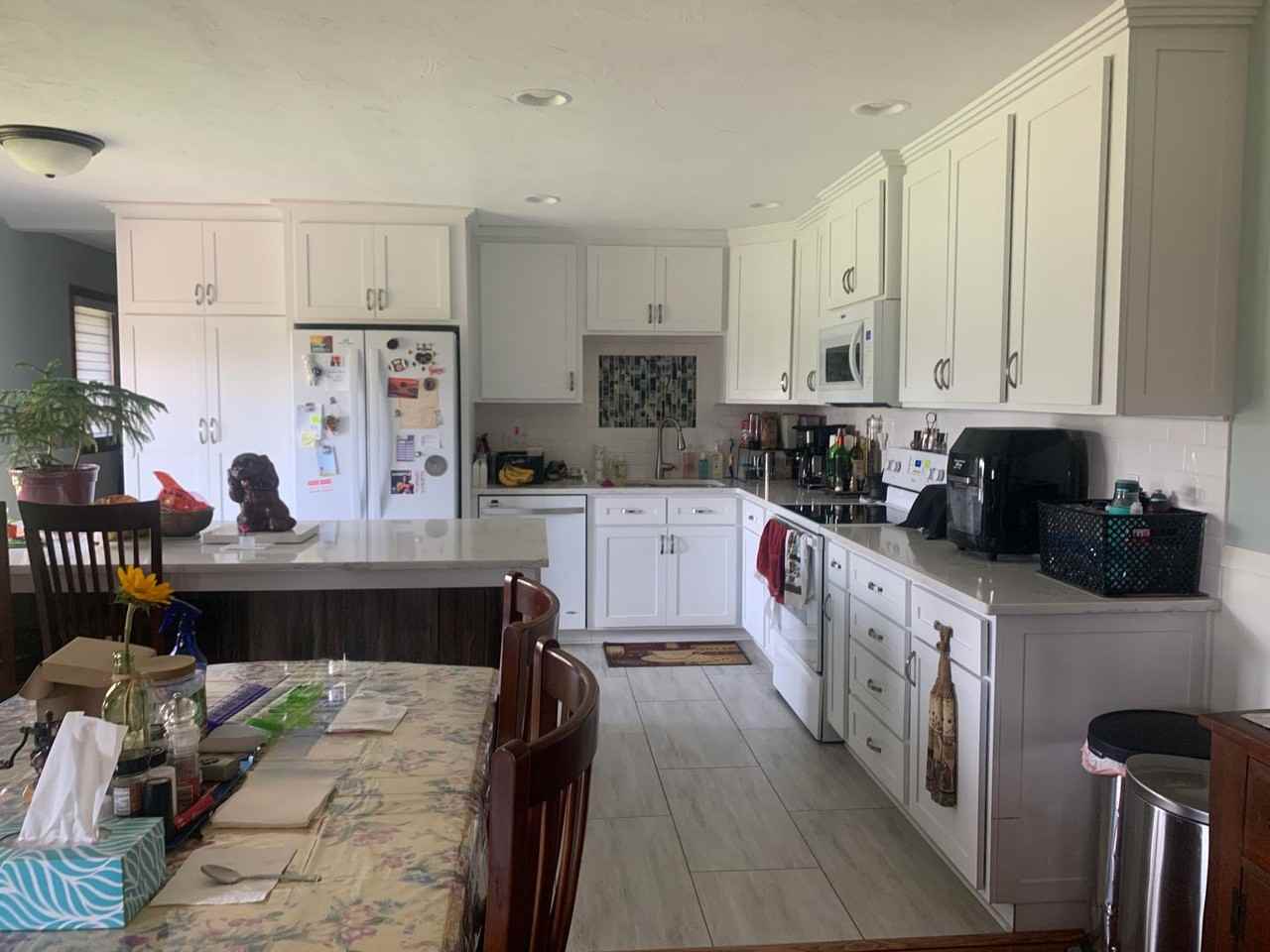 9705 S 98th St - Photo 3 of 6