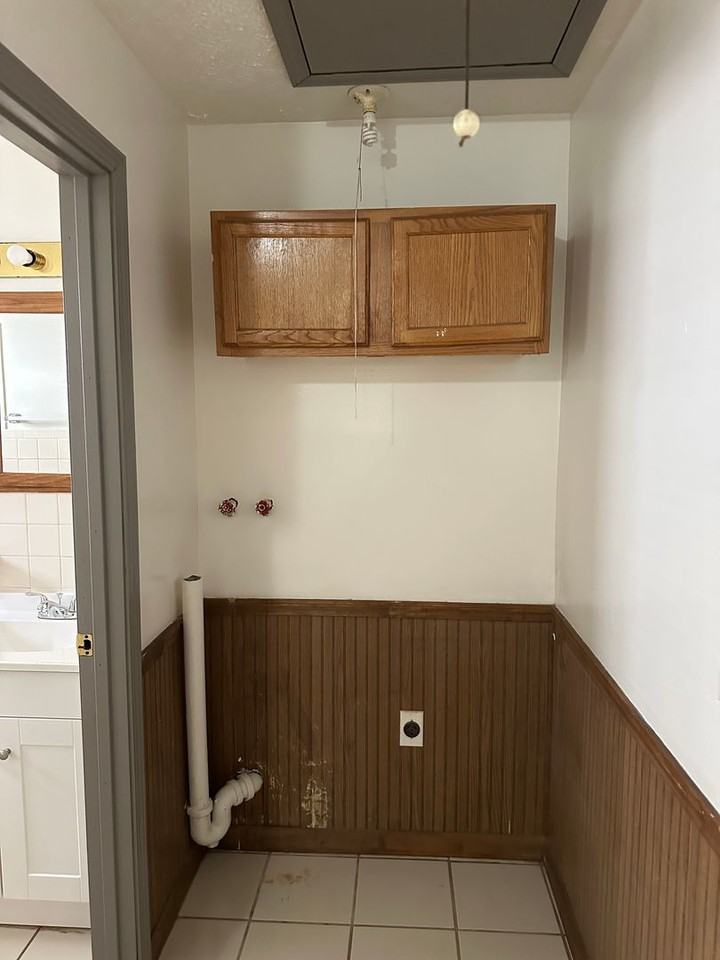 2321 E Midlothian Blvd - Photo 3 of 18