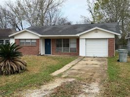 featured image of 5120 Forsythe St