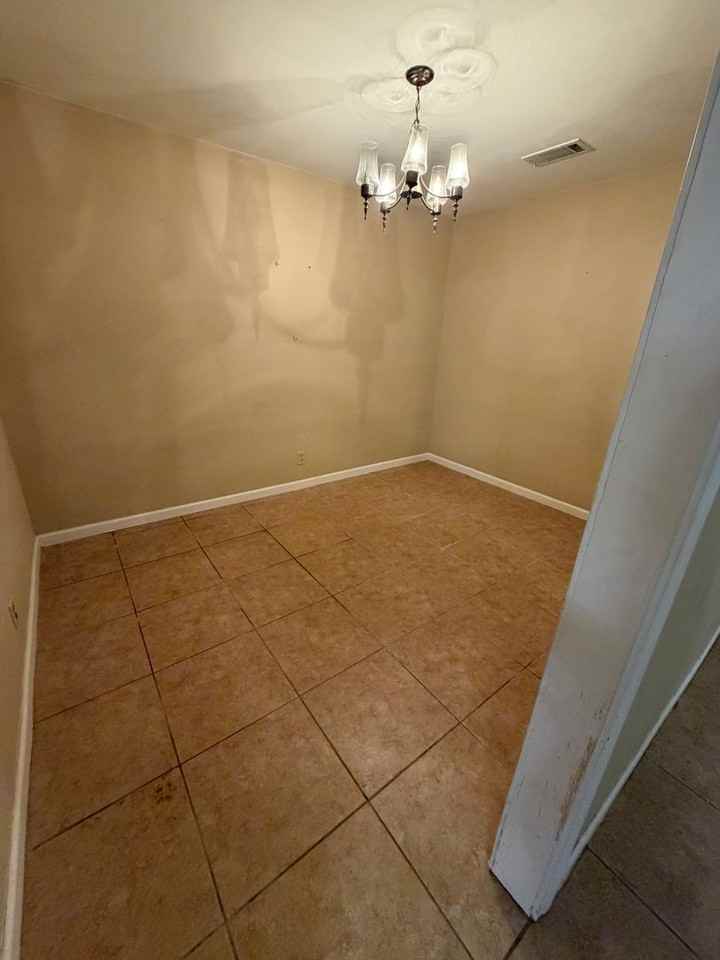 5120 Forsythe St - Photo 2 of 7