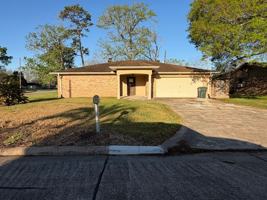 featured image of 290 Rosine St