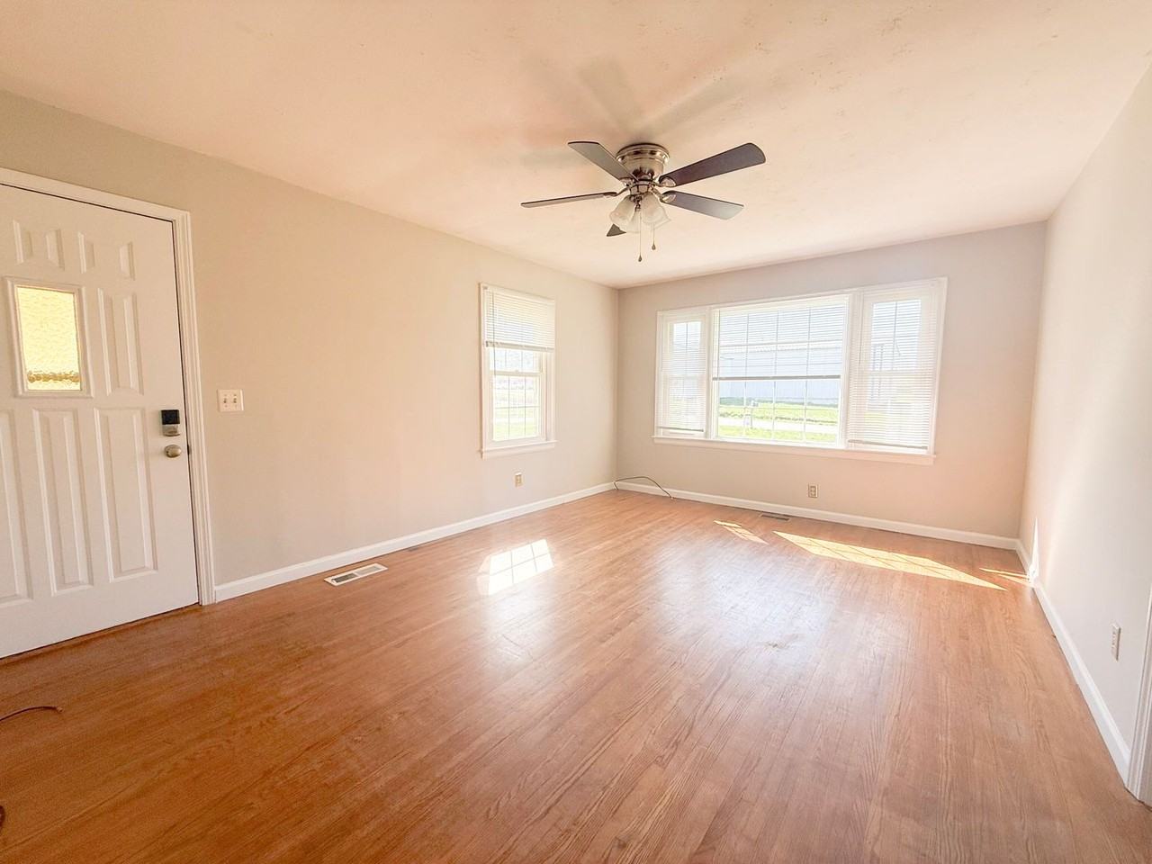 658 Whitson Chapel Rd - Photo 6 of 35