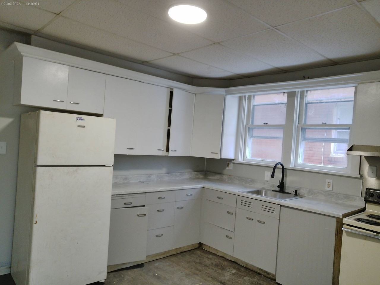 2728 N 6th St - Photo 2 of 11