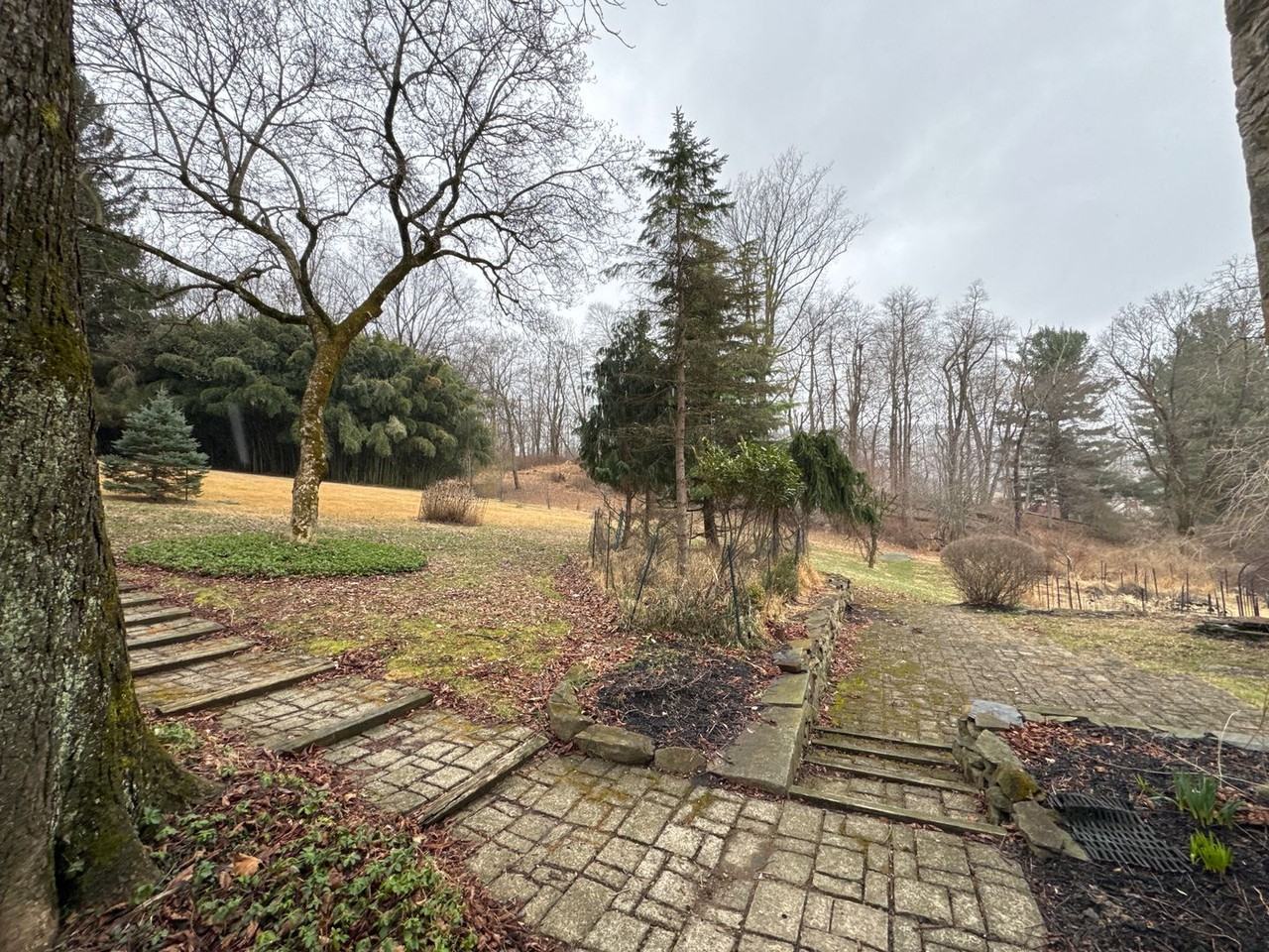 3686 Lower Saucon Rd - Photo 4 of 21