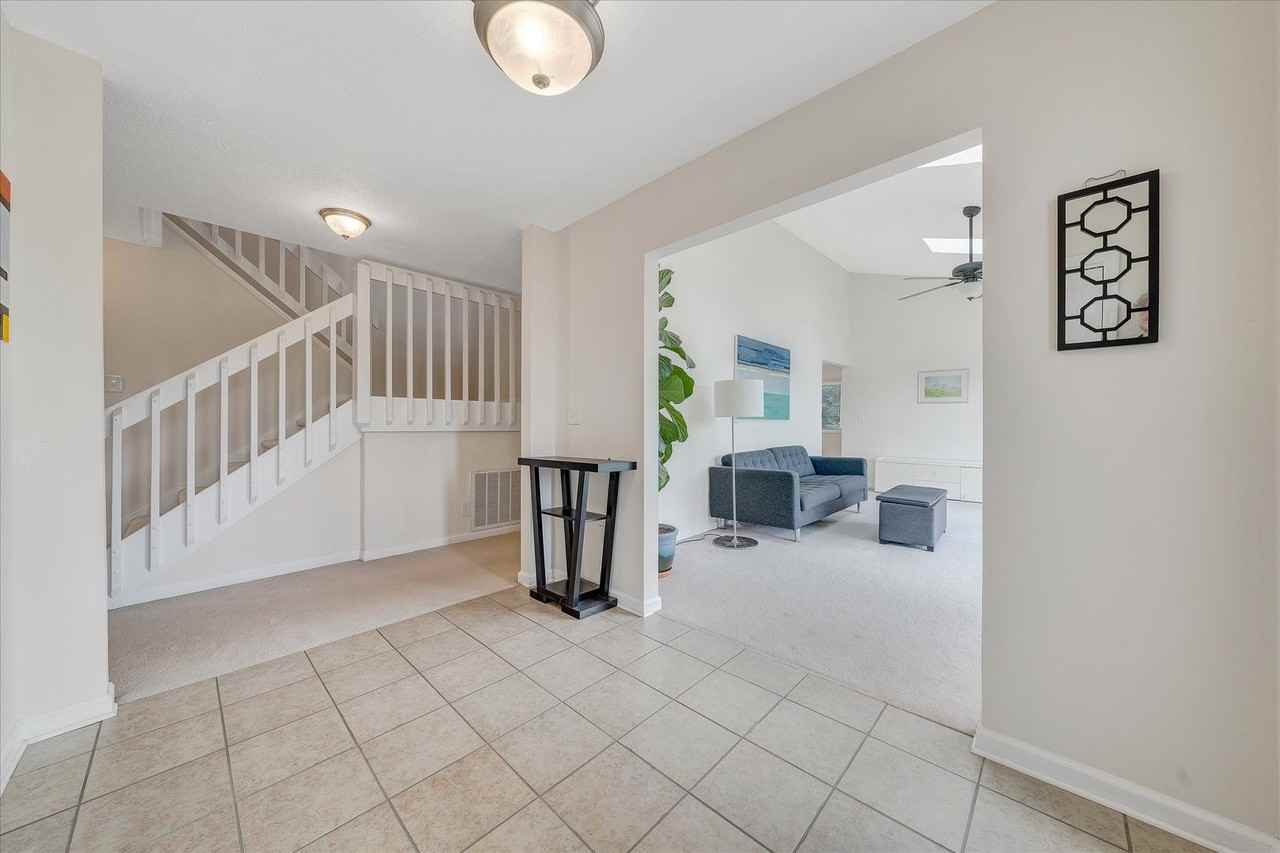 504 Cedar Orchard Dr W - Photo 2 of 14