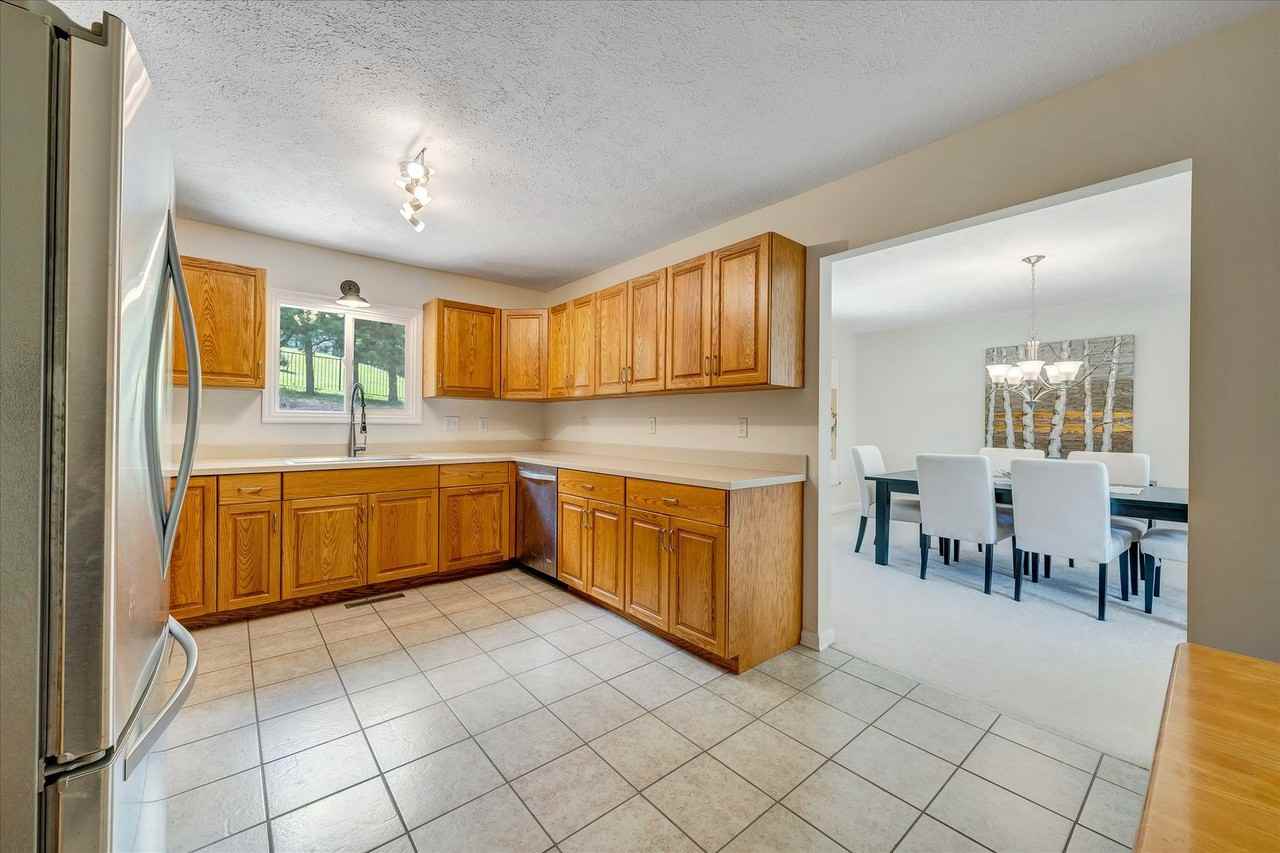 504 Cedar Orchard Dr W - Photo 5 of 14