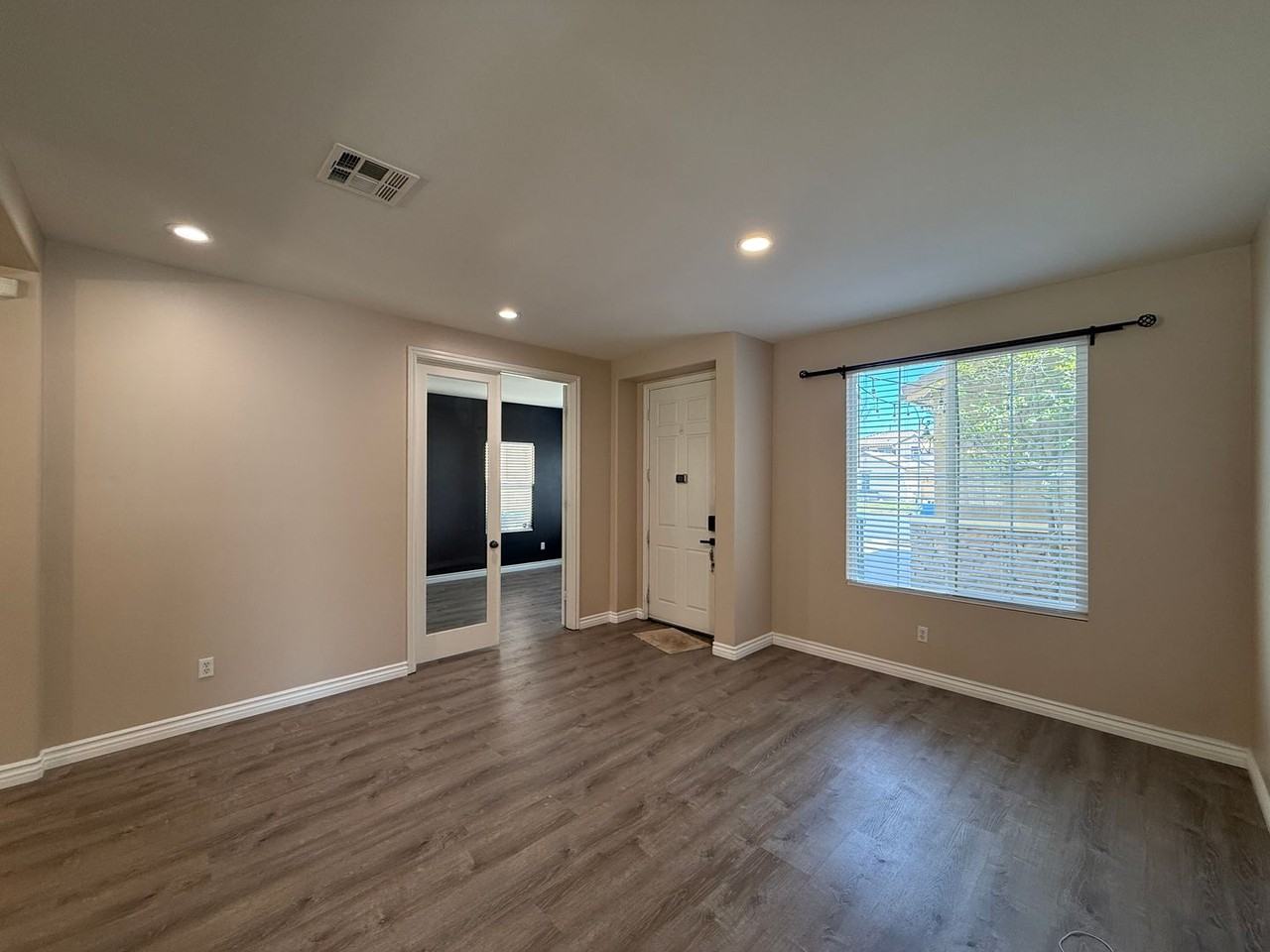 37101 Pergola Ter - Photo 3 of 29