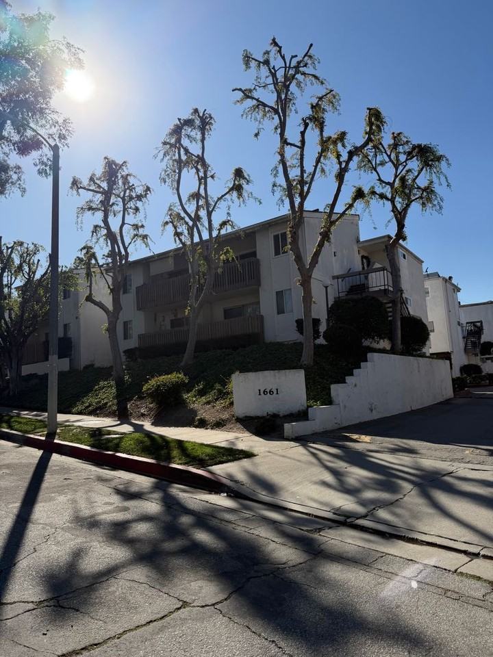 1661 Neil Armstrong St #240