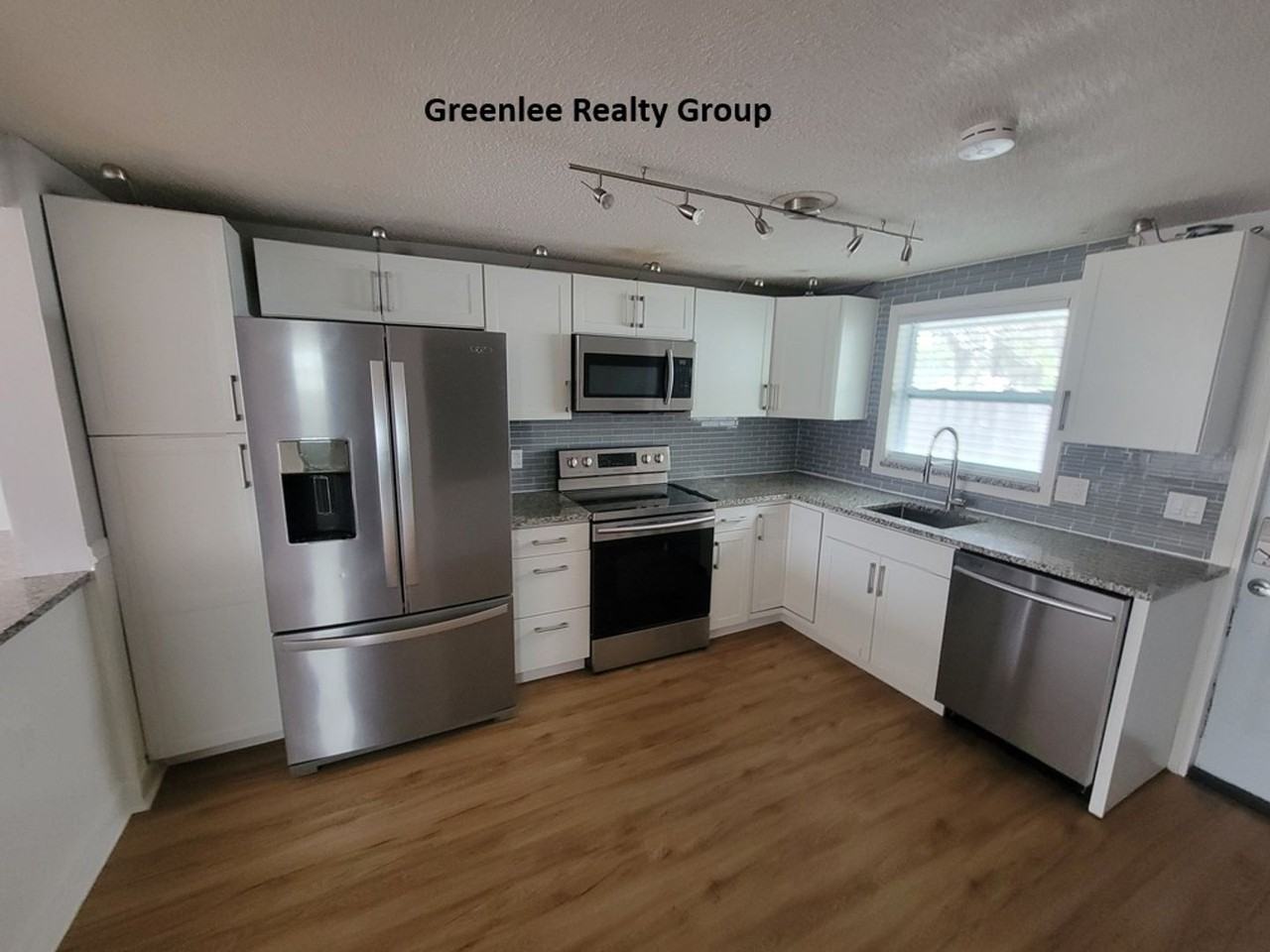 6907 Forest Ave - Photo 7 of 15