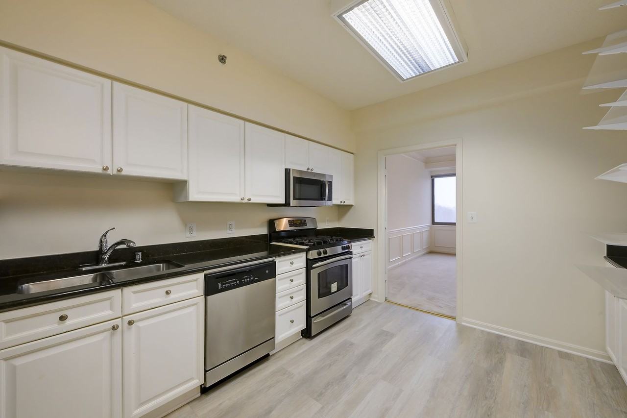 3100 N Leisure World Blvd #826 - Photo 3 of 43