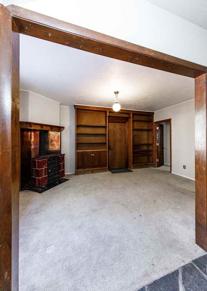 4825 Limestone Rd - Photo 3 of 43