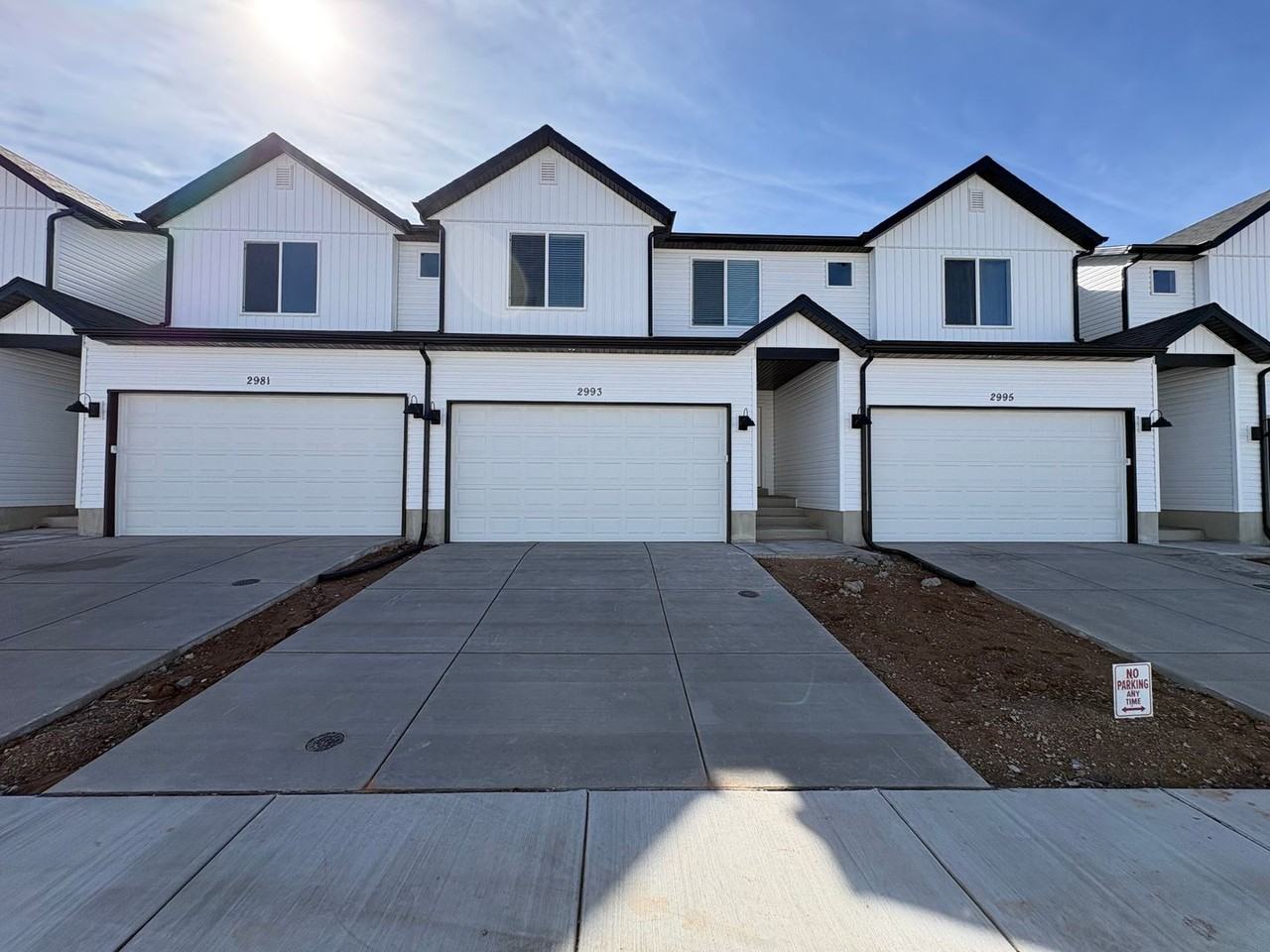 2993 W Lagrand St - Photo 2 of 31