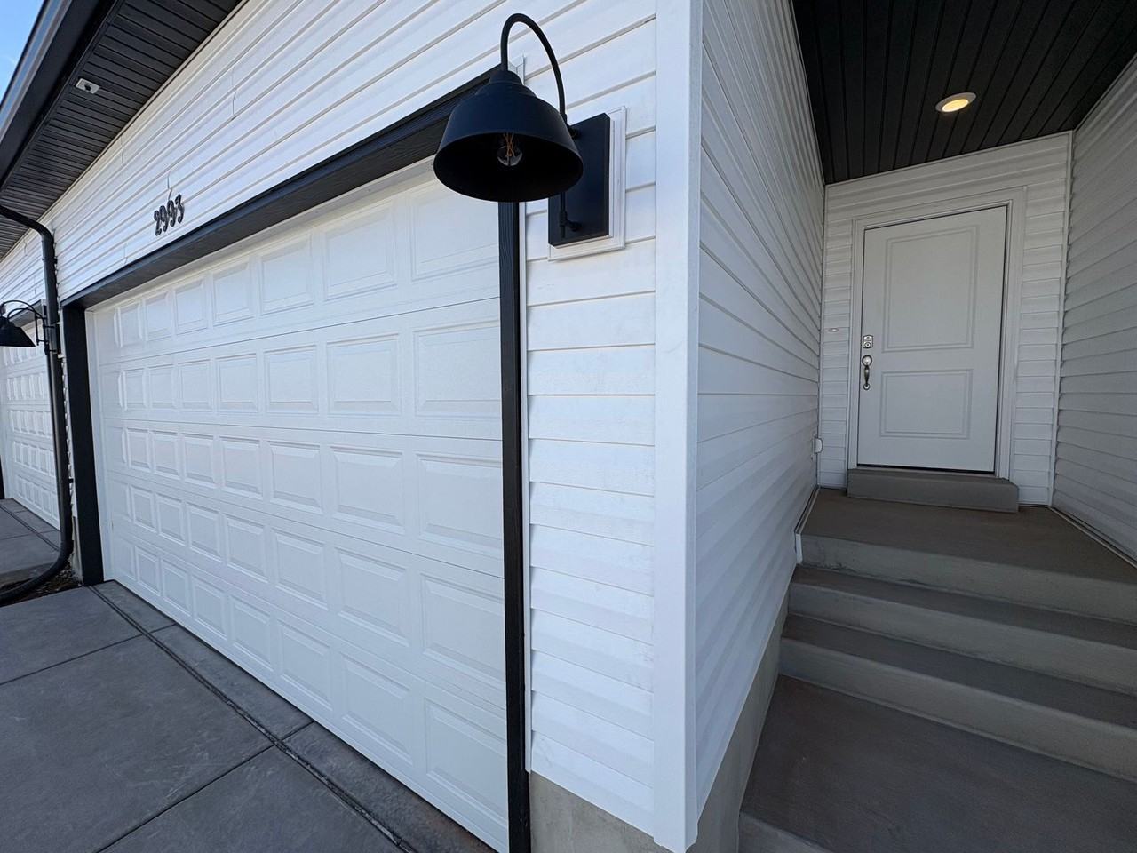 2993 W Lagrand St - Photo 3 of 31