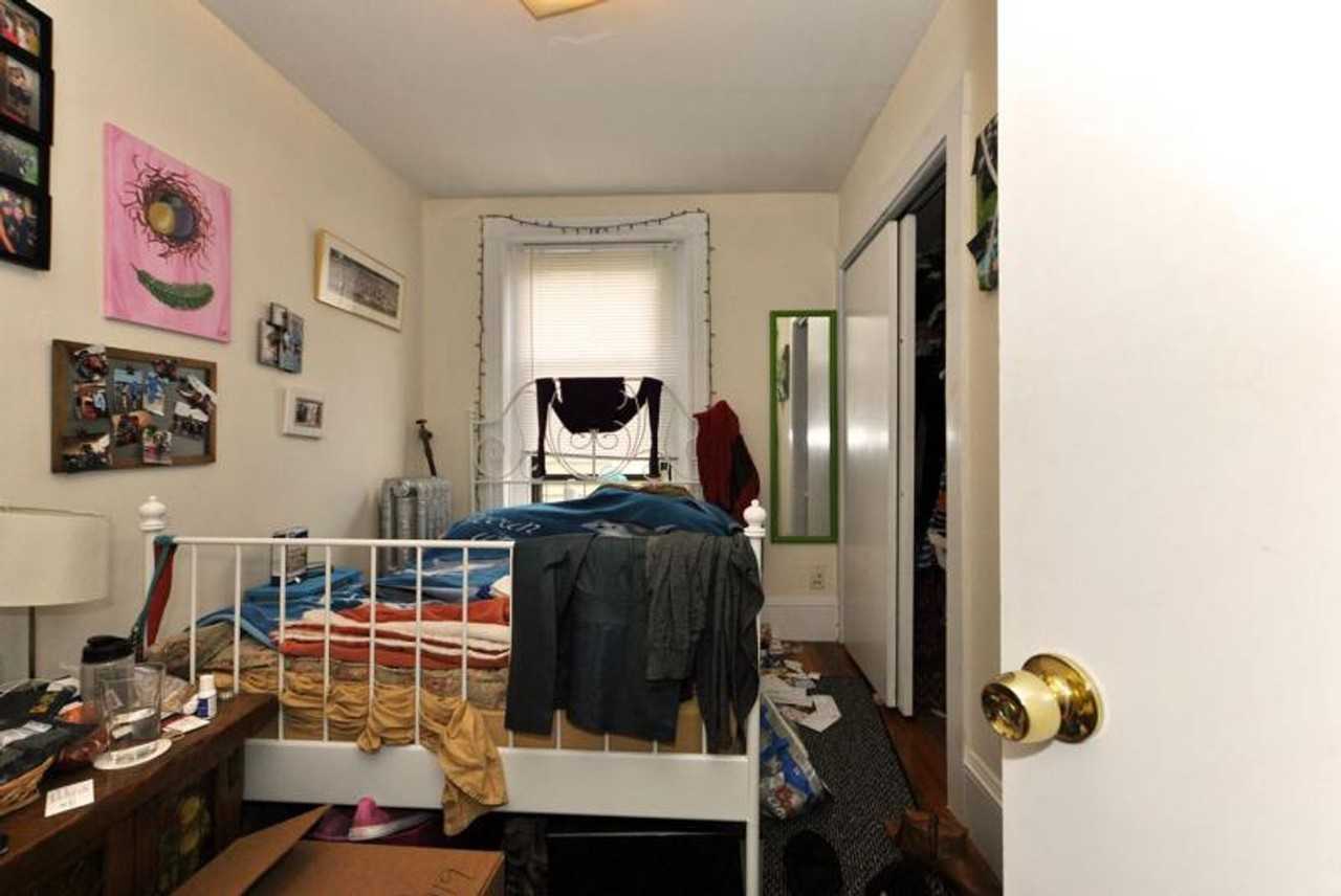 26 Linden St - Photo 6 of 10