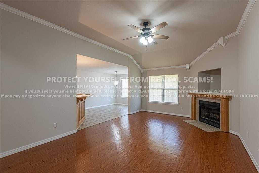 3806 Sw Hansom Loop - Photo 6 of 18