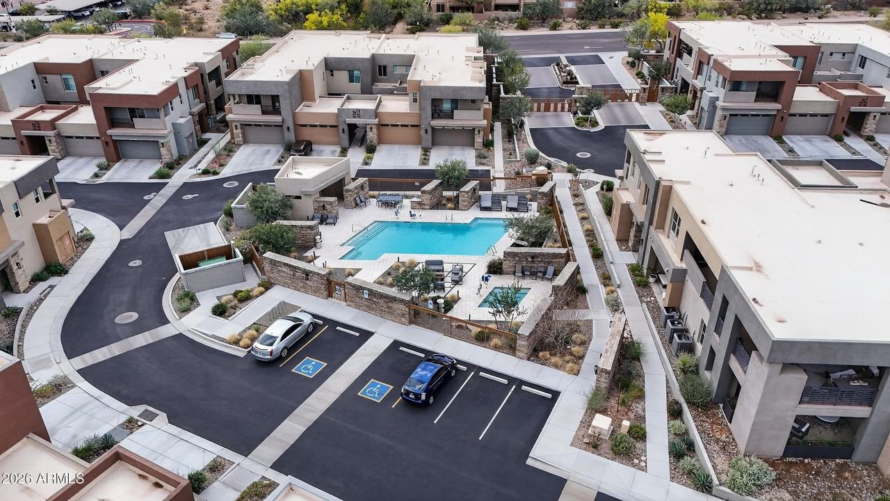 11673 N 136th St Unit 2009 - Photo 2 of 48