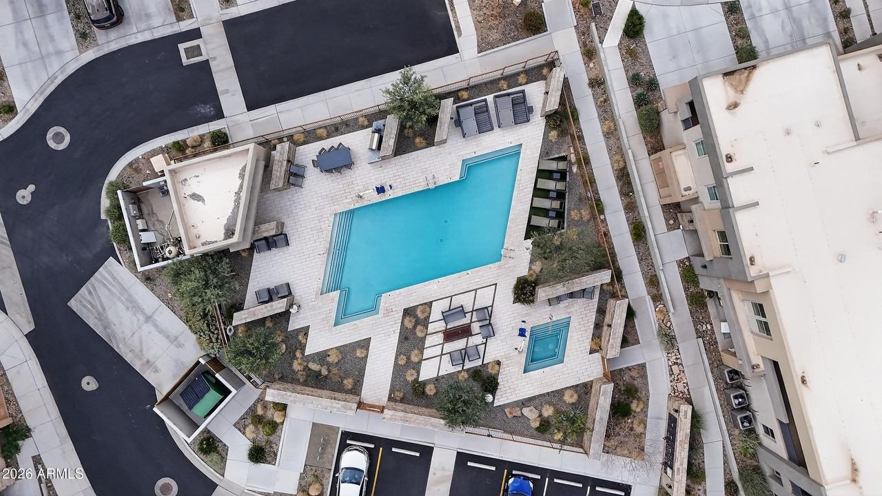 11673 N 136th St Unit 2009 - Photo 3 of 48