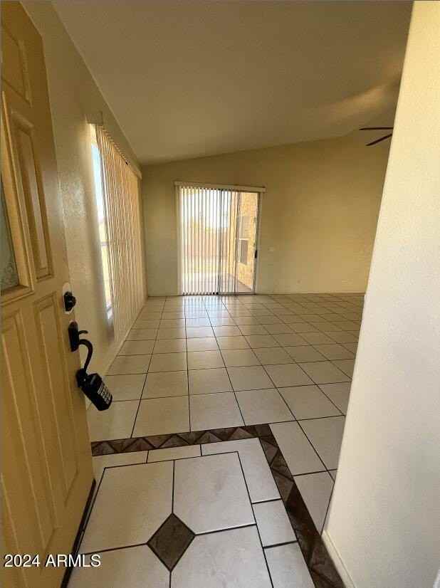 1831 W Derringer Way - Photo 3 of 20