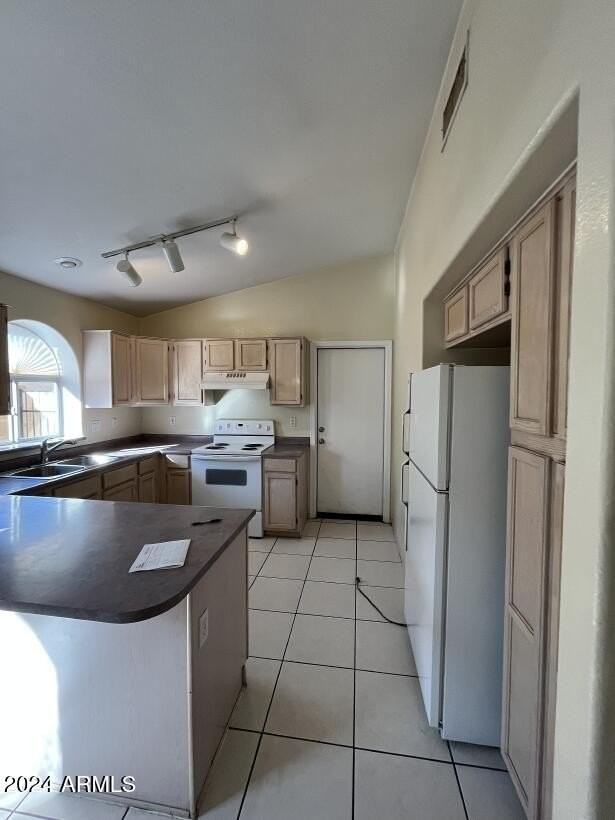 1831 W Derringer Way - Photo 7 of 20