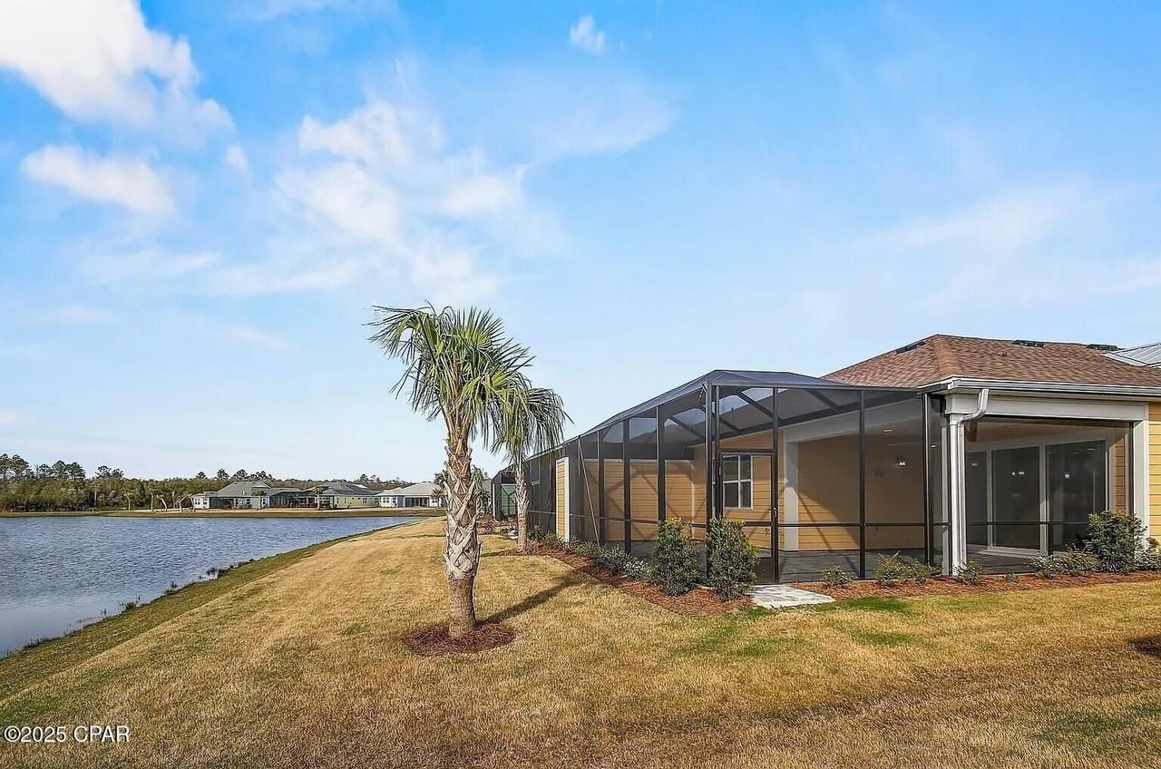 8572 Margaritaville Blvd - Photo 2 of 44