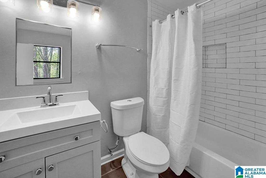 1053 Ivy Creek Trl - Photo 7 of 23