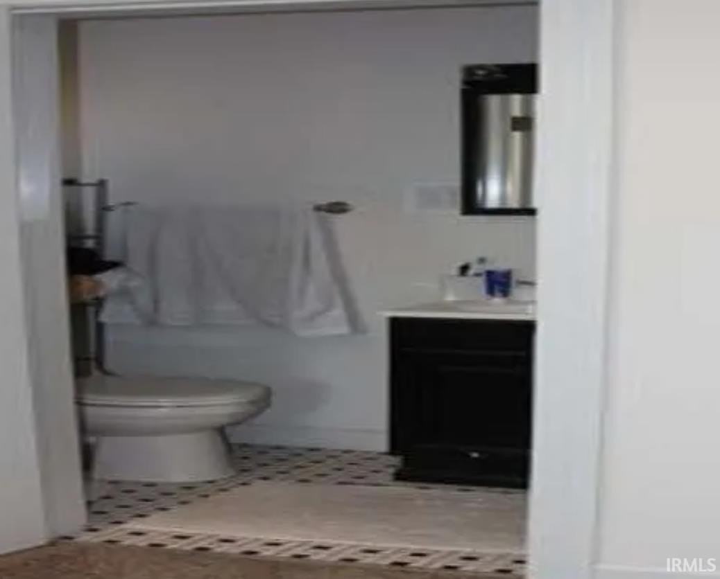 303 S Washington St #2 - Photo 6 of 11