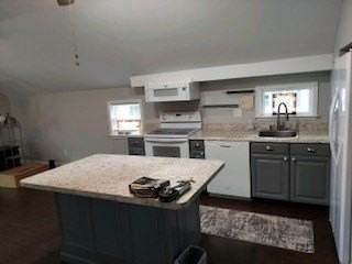 225 Chapin St Unit 2 - Photo 5 of 15