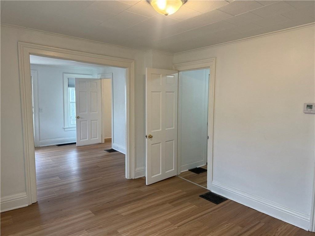 355 Caroline St - Photo 7 of 23