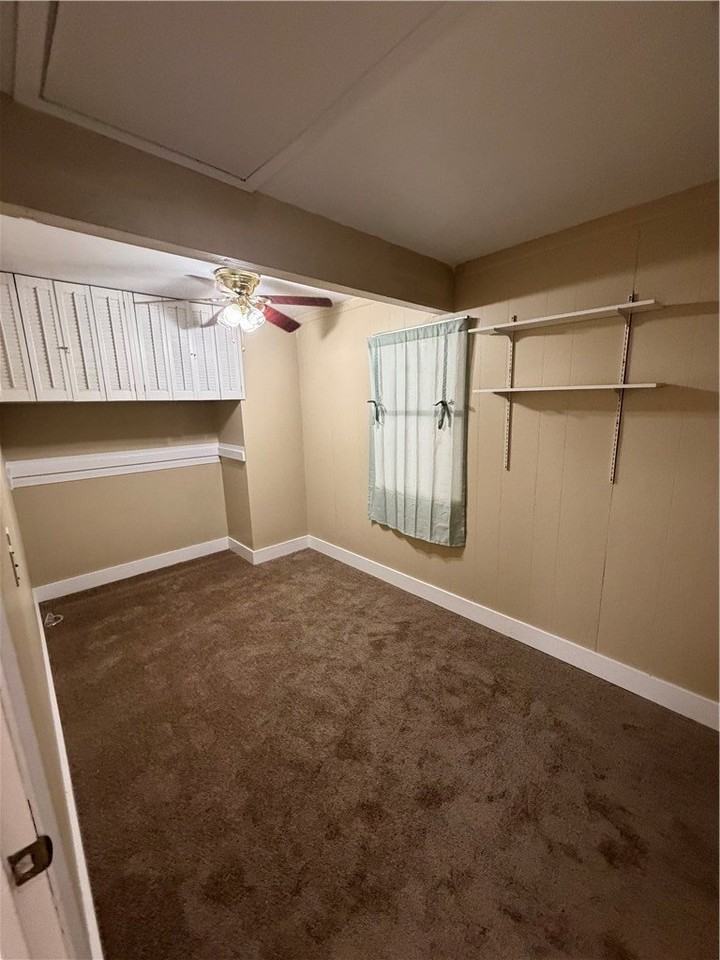 5313 Carriage Ln - Photo 3 of 24