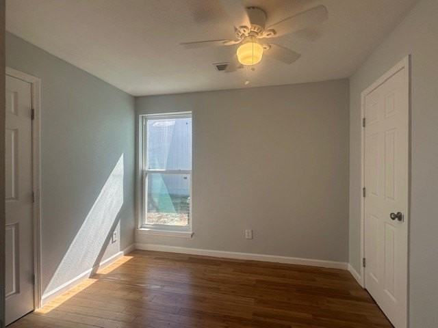 737 Webb St - Photo 5 of 8