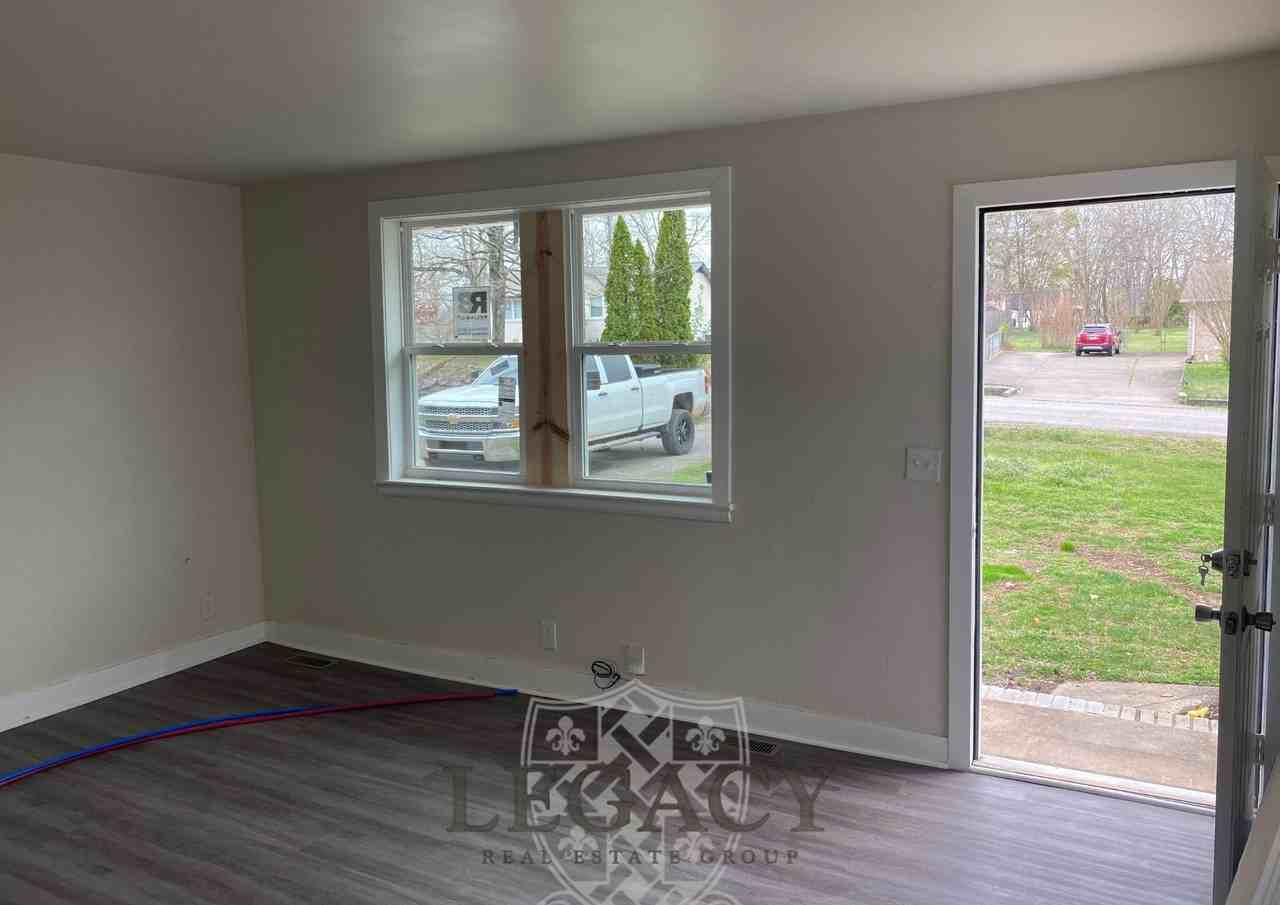 7104 White Oak Dr #1 - Photo 2 of 12