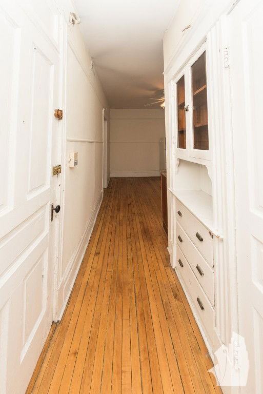 2258 N Southport Ave #2 - Photo 5 of 8