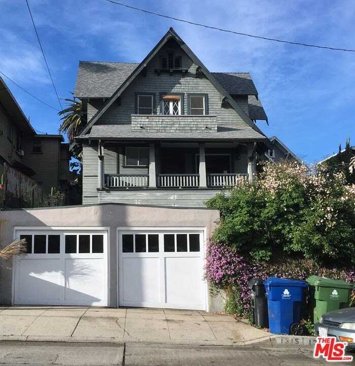 1315 1/2 Kellam Ave - Photo 2 of 12