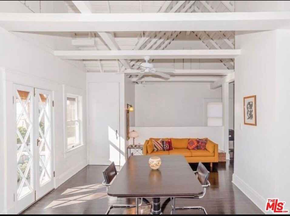 1315 1/2 Kellam Ave - Photo 5 of 12