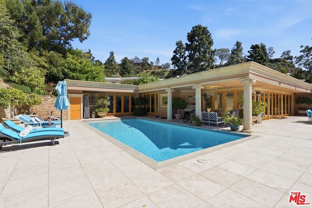 1831 Loma Vista Dr - Photo 5 of 21