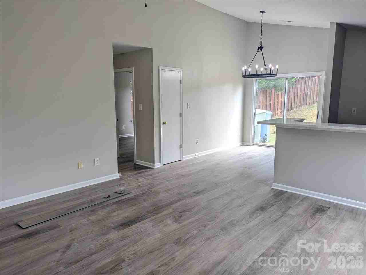 187 Brantley Place Dr - Photo 4 of 21