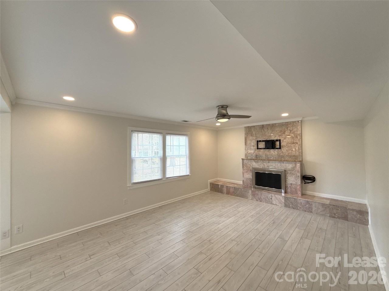 7318 Connan Ln - Photo 6 of 31