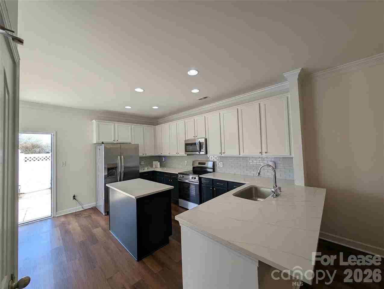 5133 Prosperity Church Rd - Photo 2 of 29