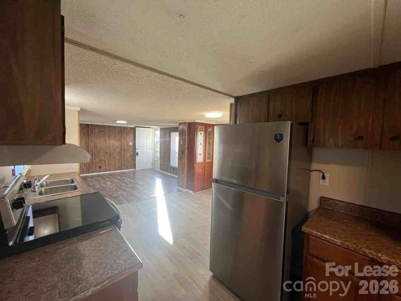 108 Ricks Ln - Photo 4 of 13