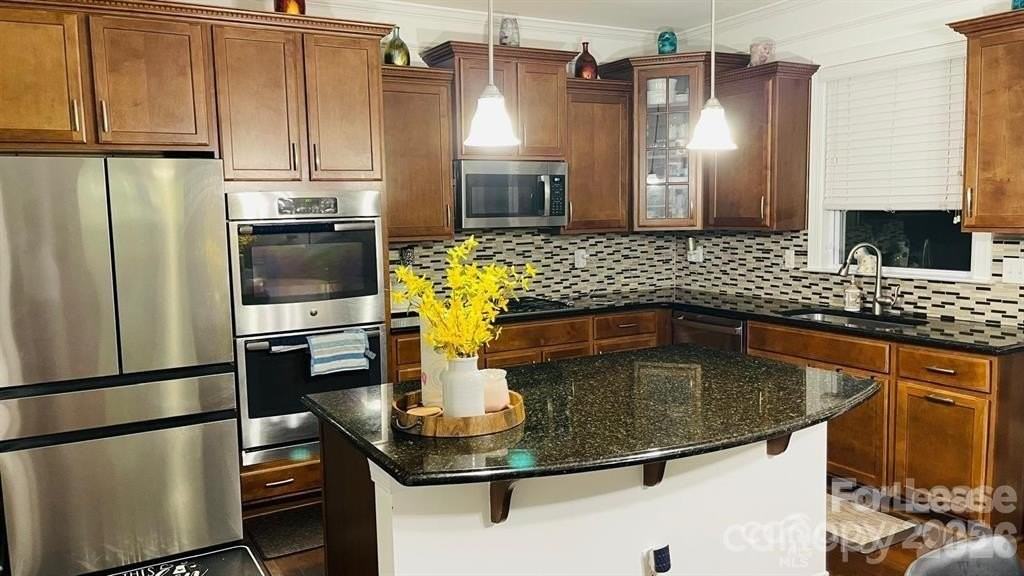 1428 Overlea Pl Nw - Photo 4 of 25